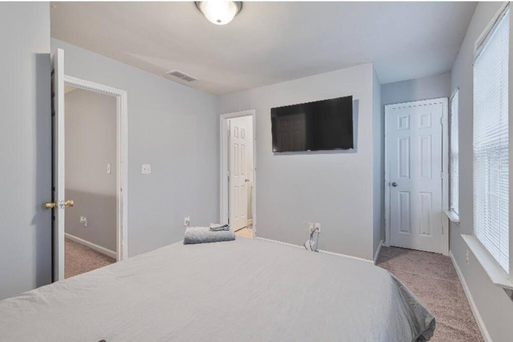Beautiful Cozy 3-Bedroom Townhome Retreat 亚特兰大 外观 照片